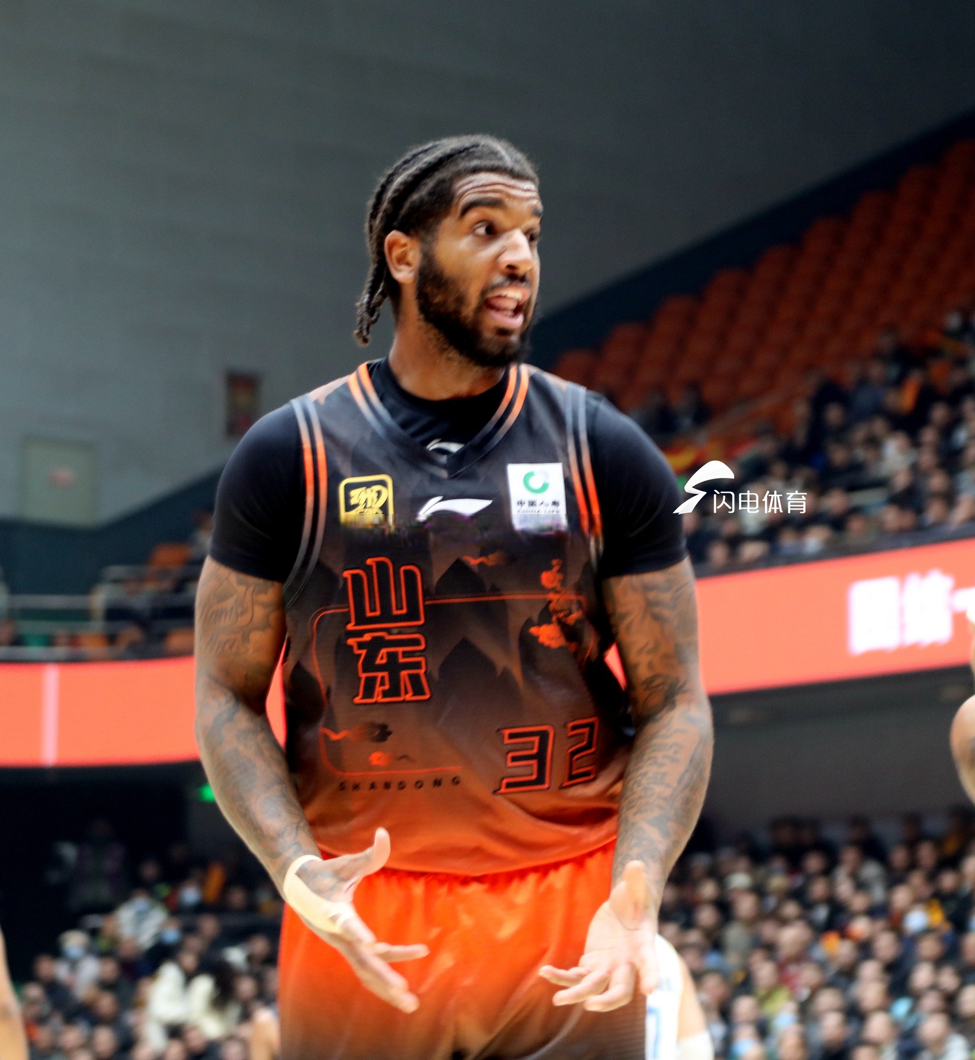 包含山东男篮迎荷甲关键赛；清晨回应争议；引发热议；球队文化再被提及的词条-乐动体育官网
